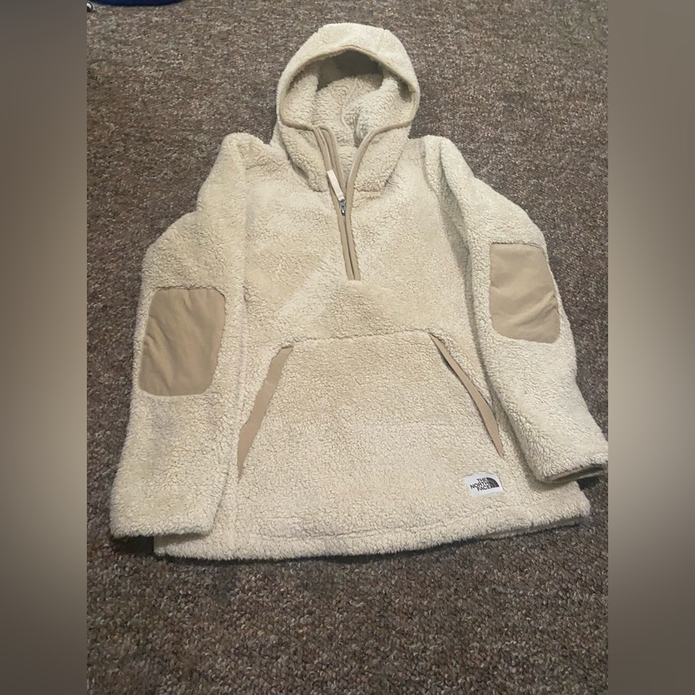 Fluffy north face quarter zip
